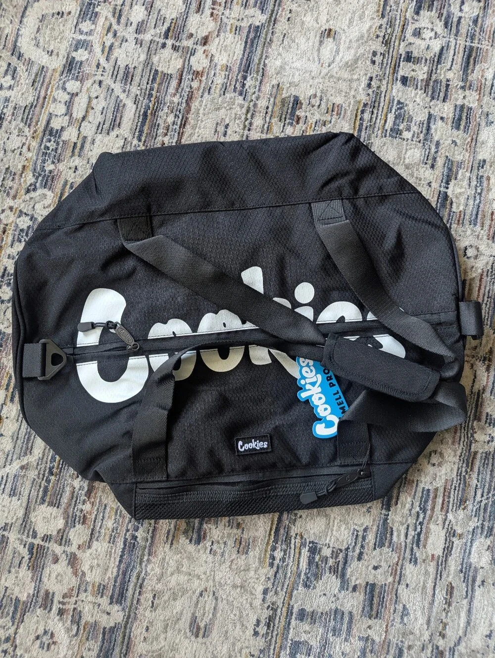 Cookies Summit Ripstop Smell Proof Black Duffel Bag NWT